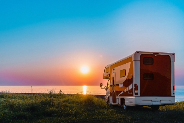 女性車中泊で女1人が守るべき安全