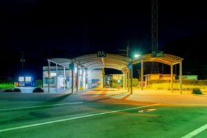 コインパーキング車中泊で職質？違法性と回避法・安全な場所選び