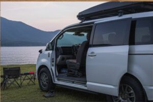 デリカで車中泊！4人家族が快適に寝る方法と段差解消のコツ